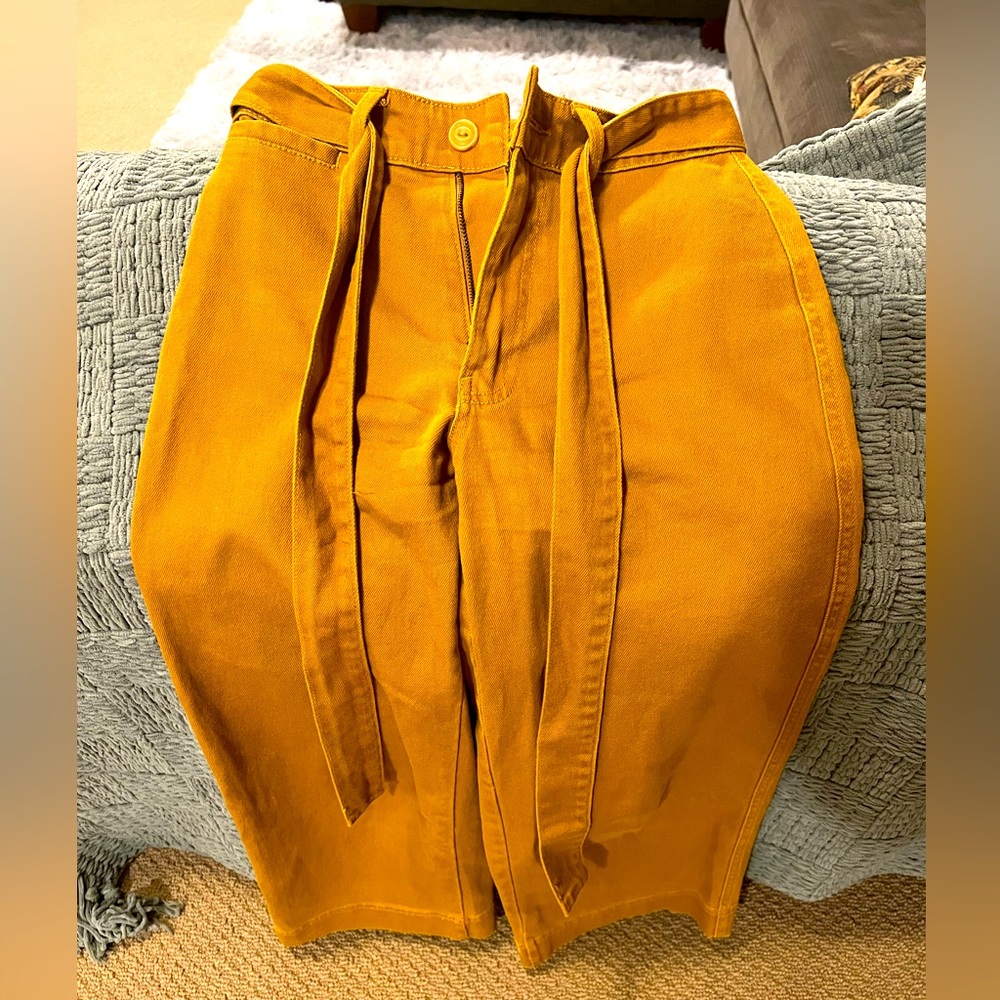 Universal Thread Pants